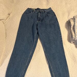 Eddie Bauer Women's Dark Blue Jeans pleated